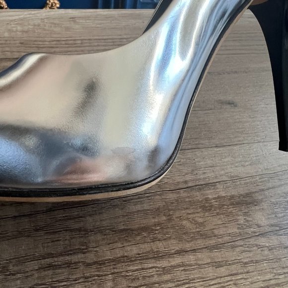 Giuseppe Zanotti Silver Pumps - Picture 8 of 9